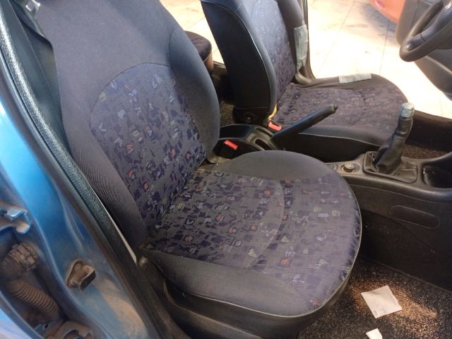 bontott PEUGEOT 206 Bal első Gólyaláb (Lengécsillapító, Rugó)