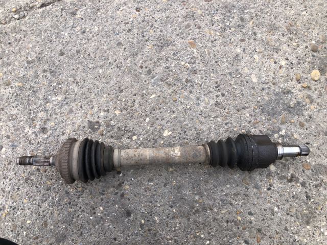 bontott PEUGEOT 206 Bal Féltengely