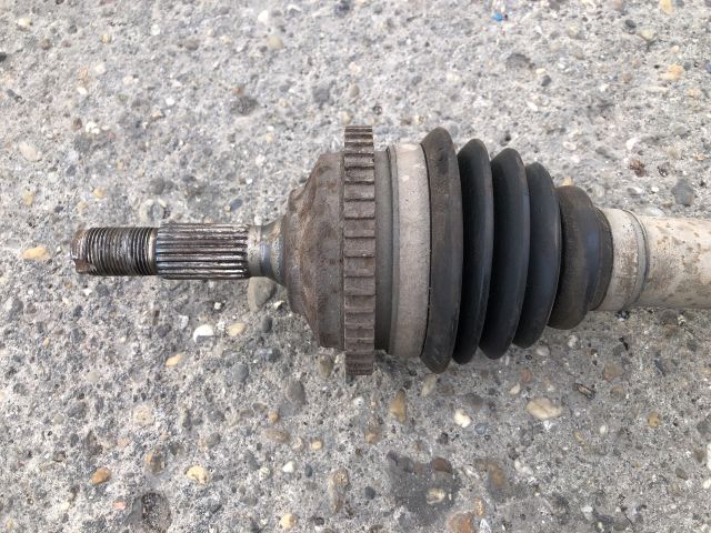 bontott PEUGEOT 206 Bal Féltengely