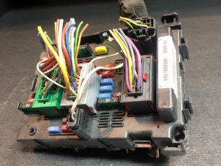 bontott PEUGEOT 206 Biztosítéktábla Motortér