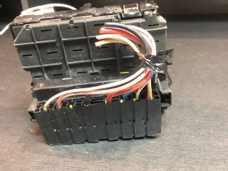 bontott PEUGEOT 206 Biztosítéktábla Motortér