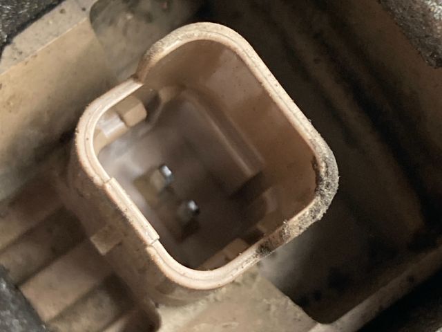 bontott PEUGEOT 206 Generátor