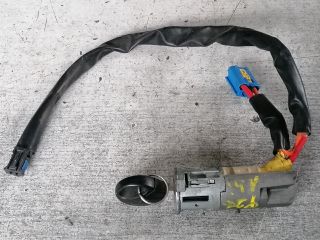 bontott PEUGEOT 206 Gyújtáskapcsoló Házzal