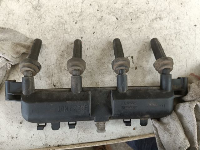 bontott PEUGEOT 206 Gyújtótrafó Szett