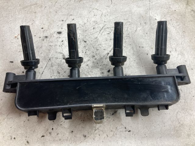 bontott PEUGEOT 206 Gyújtótrafó