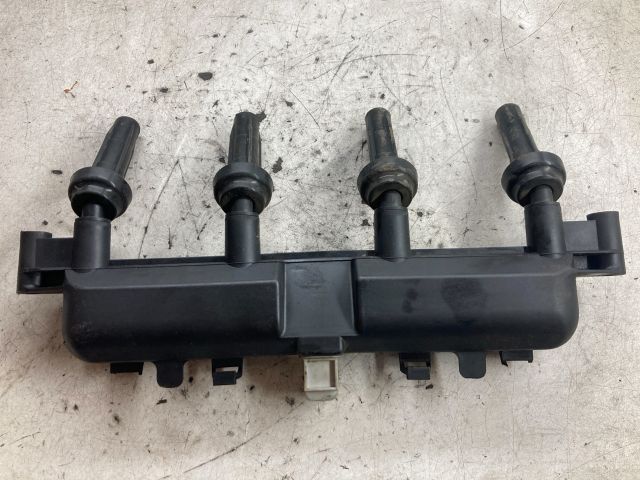 bontott PEUGEOT 206 Gyújtótrafó