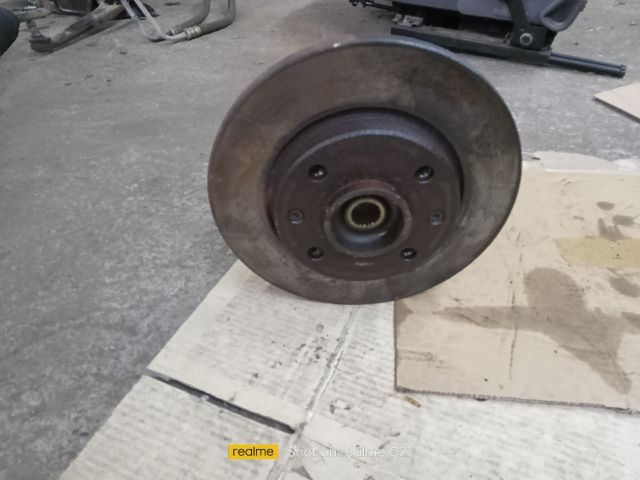 bontott PEUGEOT 206 Jobb első Csonkállvány Kerékaggyal