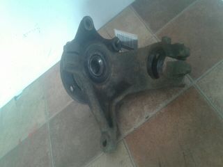 bontott PEUGEOT 206 Jobb első Csonkállvány Kerékaggyal