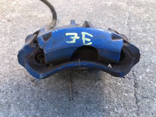 bontott PEUGEOT 206 Jobb első Féknyereg Munkahengerrel