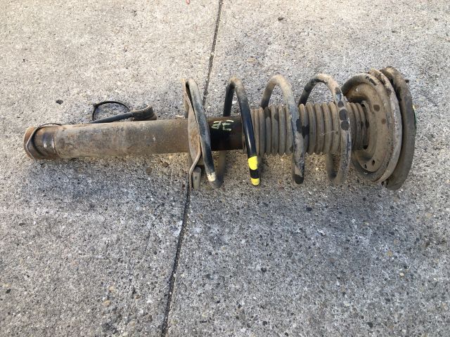 bontott PEUGEOT 206 Jobb első Gólyaláb (Lengécsillapító, Rugó)