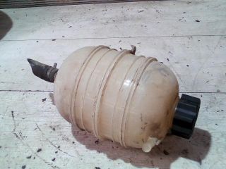 bontott PEUGEOT 206 Kiegyenlítő Tartály