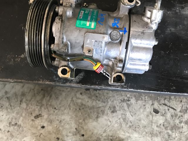 bontott PEUGEOT 206 Klímakompresszor