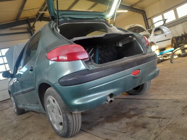 bontott PEUGEOT 206 Leömlő (Soros)