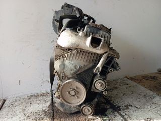 bontott PEUGEOT 206 Motor (Fűzött blokk hengerfejjel)