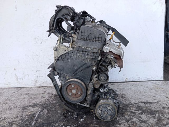 bontott PEUGEOT 206 Motor (Fűzött blokk hengerfejjel)