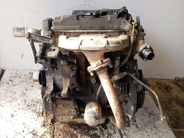 bontott PEUGEOT 206 Motor (Fűzött blokk hengerfejjel)