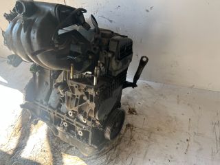 bontott PEUGEOT 206 Motor (Fűzött blokk hengerfejjel)