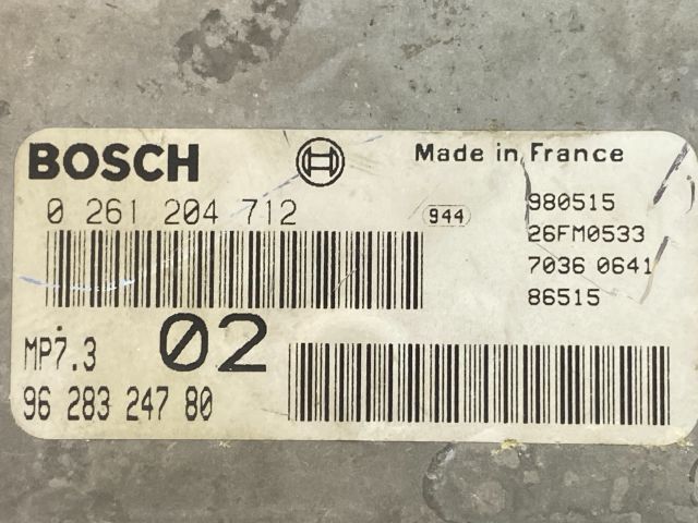 bontott PEUGEOT 206 Motorvezérlő