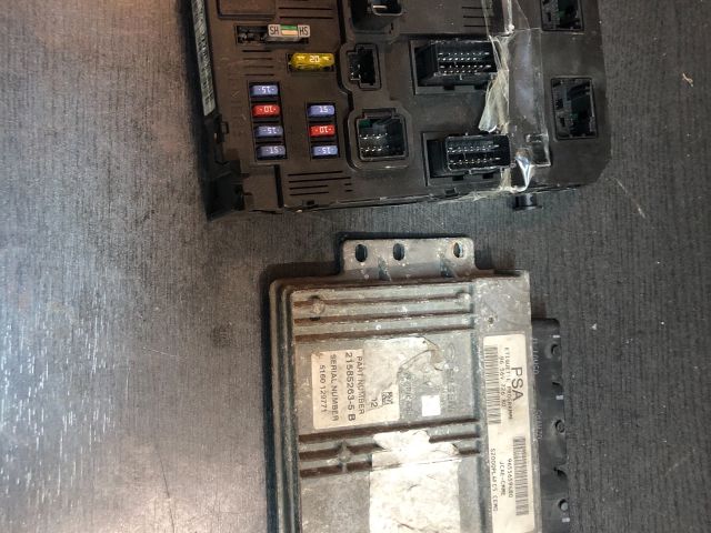 bontott PEUGEOT 206 Motorvezérlő