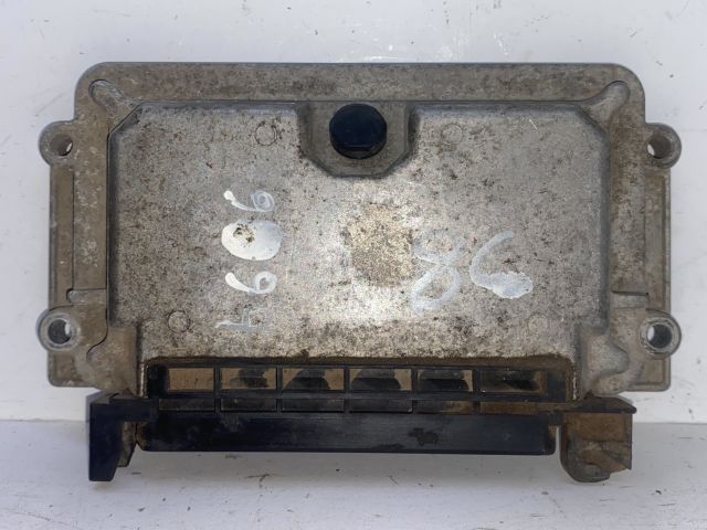 bontott PEUGEOT 206 Motorvezérlő