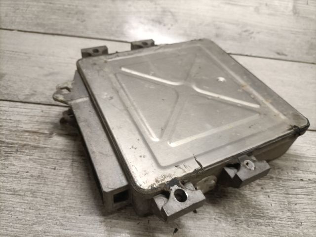 bontott PEUGEOT 206 Motorvezérlő