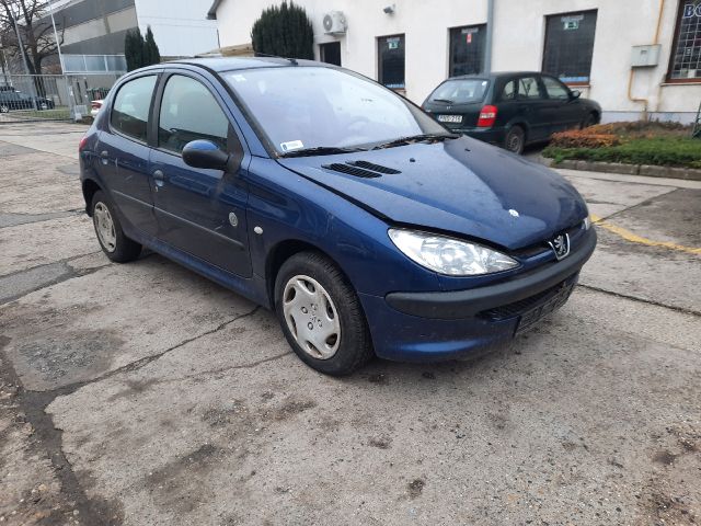 bontott PEUGEOT 206 Nívópálca