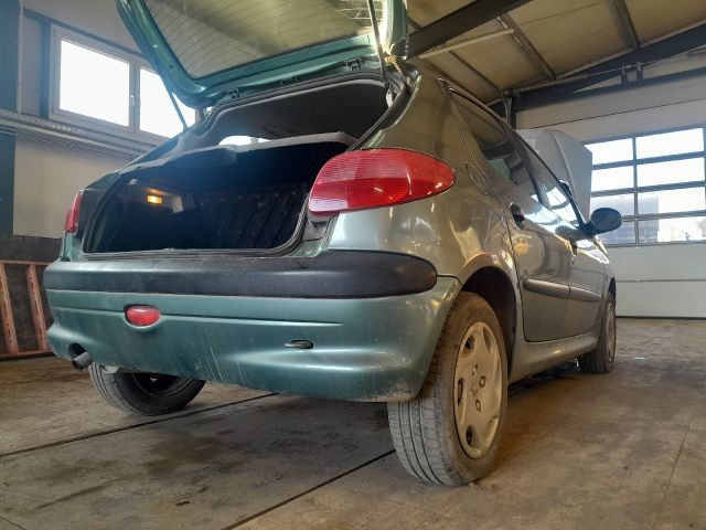 bontott PEUGEOT 206 Nívópálca