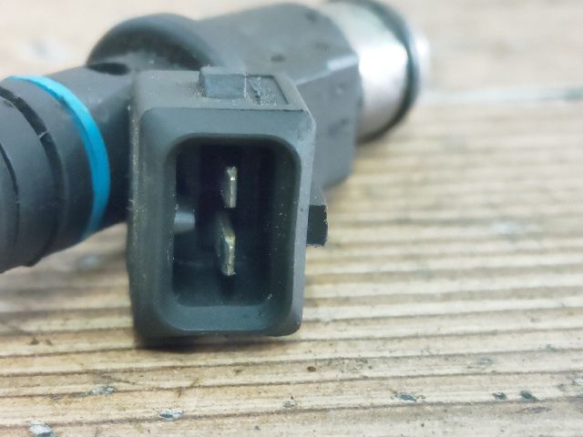 bontott PEUGEOT 206 Porlasztó (1 db)