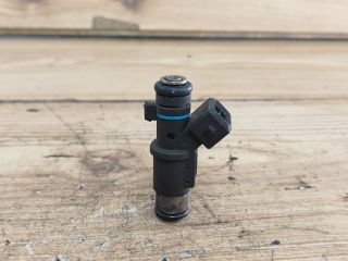 bontott PEUGEOT 206 Porlasztó (1 db)