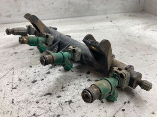 bontott PEUGEOT 206 Porlasztó Sor / Híd