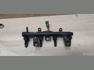 bontott PEUGEOT 206 Porlasztó Sor / Híd