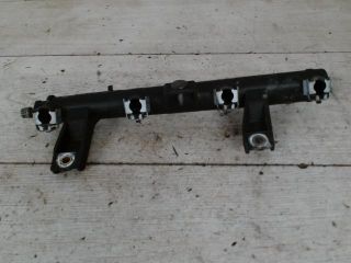 bontott PEUGEOT 206 Porlasztó Sor / Híd