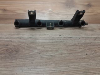 bontott PEUGEOT 206 Porlasztó Sor / Híd