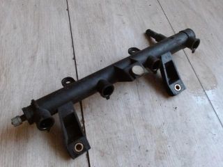 bontott PEUGEOT 206 Porlasztó Sor / Híd