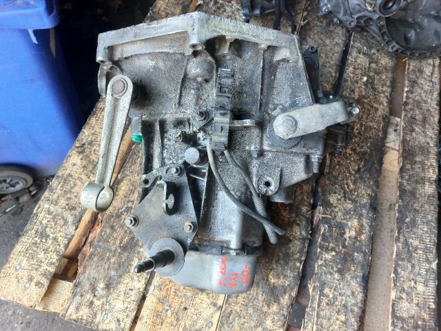 bontott PEUGEOT 206 Váltó (Mechanikus)