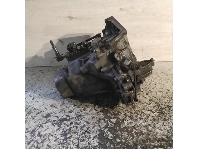 bontott PEUGEOT 206 Váltó (Mechanikus)