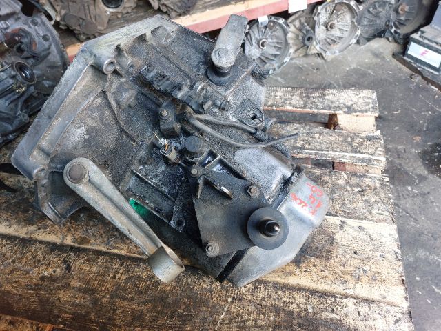 bontott PEUGEOT 206 Váltó (Mechanikus)