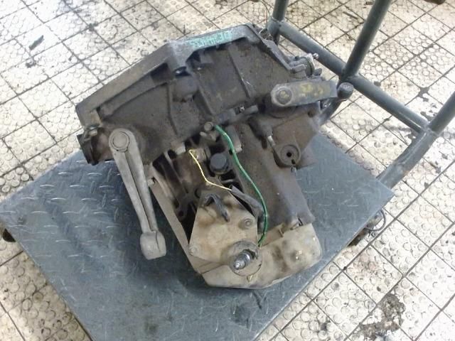 bontott PEUGEOT 206 Váltó (Mechanikus)