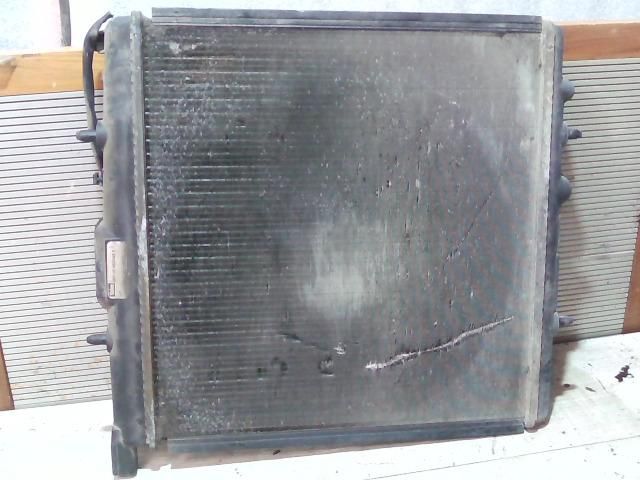 bontott PEUGEOT 206 Vízhűtő Radiátor (Nem klímás)