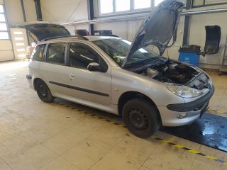 bontott PEUGEOT 206 Jobb első Féknyereg Munkahengerrel