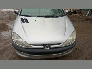 bontott PEUGEOT 206 Jobb Féltengely