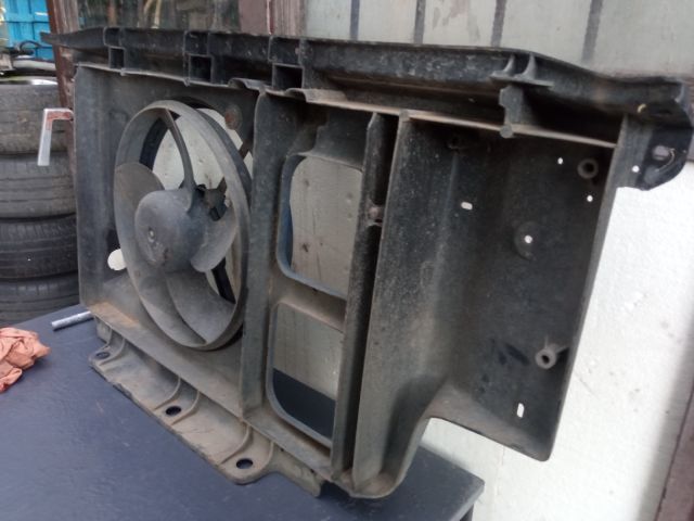 bontott PEUGEOT 206 Komplett Homlokfal (Részeivel)