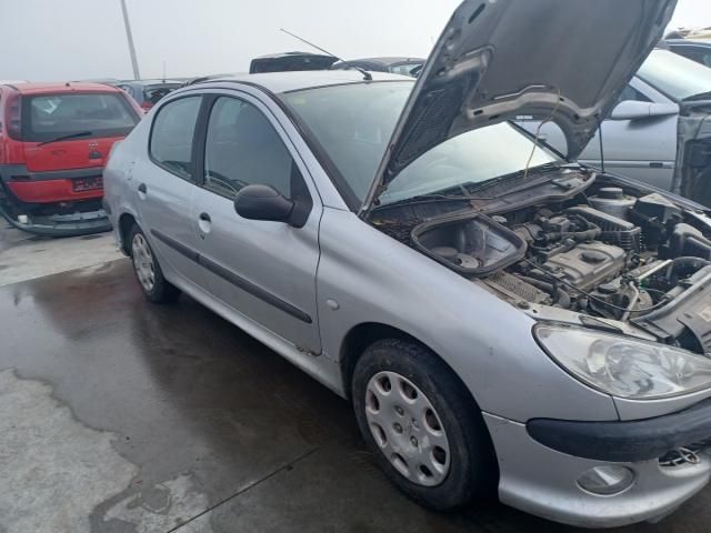 bontott PEUGEOT 206 Közösnyomócső