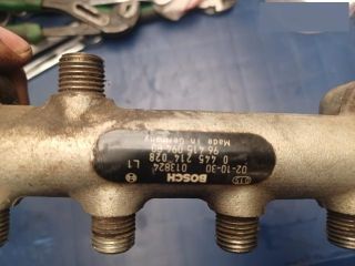 bontott PEUGEOT 206 Közösnyomócső