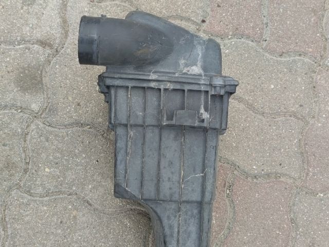 bontott PEUGEOT 206 Légszűrő Ház