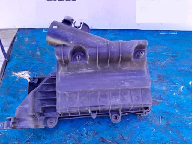 bontott PEUGEOT 206 Légszűrő Ház