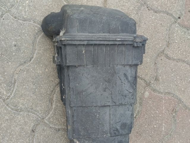 bontott PEUGEOT 206 Légszűrő Ház