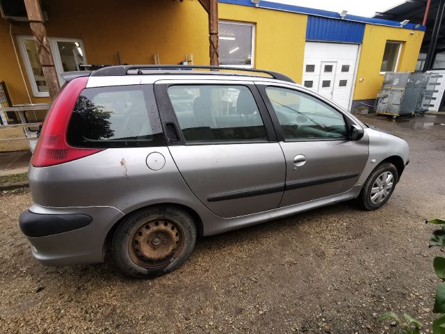 bontott PEUGEOT 206 Légszűrő Ház