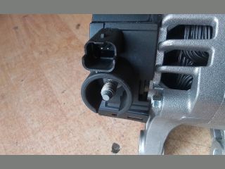 bontott PEUGEOT 206 Generátor