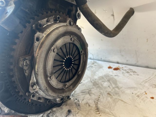 bontott PEUGEOT 206 Motor (Fűzött blokk hengerfejjel)